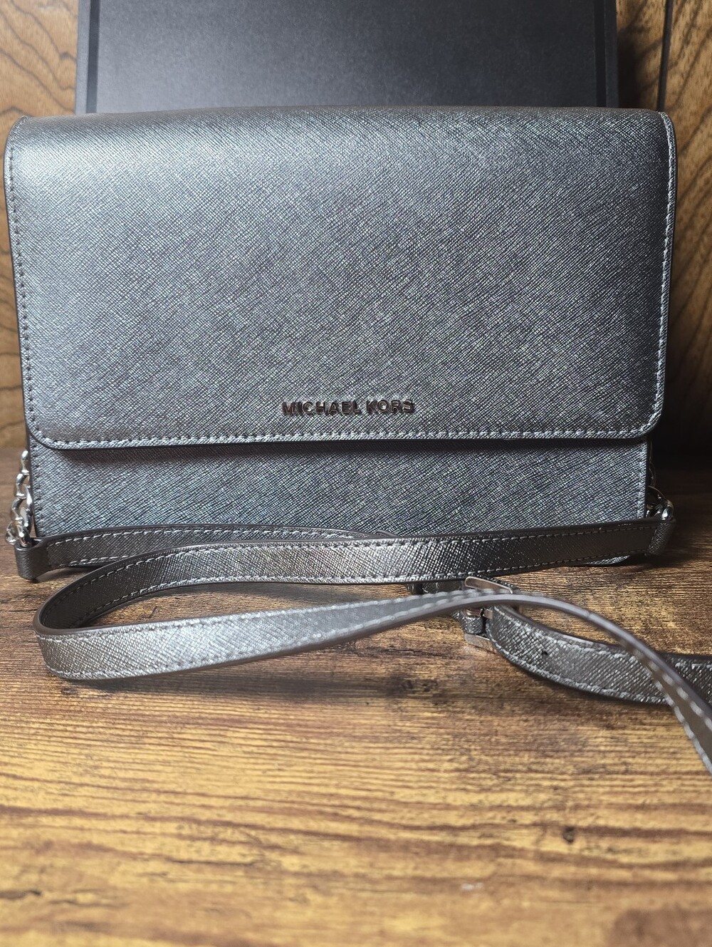 Michael Kors Daniela Saffiano Leather Gusset Crossbody Bag